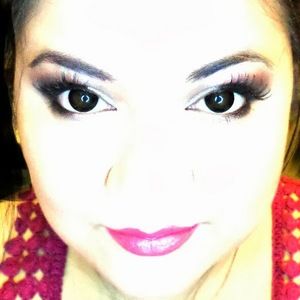 Meet your Posher, Angelique